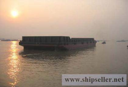 300FT 8200dwt deck cargo barge